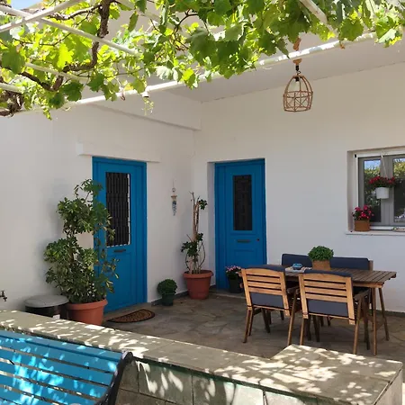 Kampos Family Garden